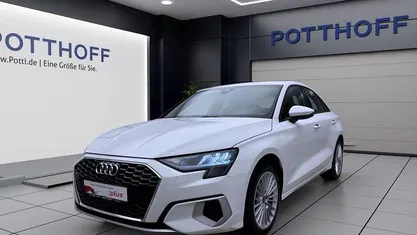 Gebraucht Audi A3 Advanced 116 PS (85 kW) 2023 Weiss Limousine