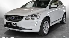Ice white, solid / solid Gebraucht 2017 Volvo XC60 Summum SUV | 20.890 € (Teuer)