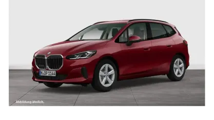 Gebraucht BMW 220 Active Tourer Luxury Line 156 PS (114 kW) 2025 Piemont rot Van / Kleinbus