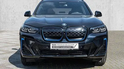 Usata BMW iX3 M Sport 210 kW (286 CV) 2023 Nero SUV