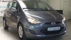 Grau Gebraucht 2017 Hyundai ix20 Classic Van / Kleinbus | 9.790 € (Etwas zu teuer)