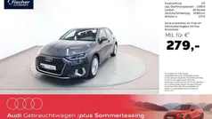 Grau Gebraucht 2024 Audi A3 Sportback Advanced Limousine | 31.740 € (Superpreis)