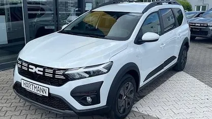 Gebraucht Dacia Jogger Expression 110 PS (80 kW) 2025 Van / Kleinbus