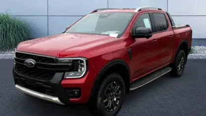 Uusi Ford Ranger Wildtrack 205 HP (150 kW) 2025 Punainen Nouto