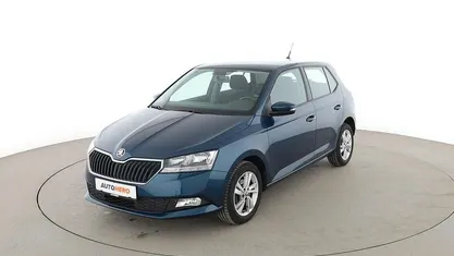 Gebraucht Skoda Fabia Ambition 95 PS (69 kW) 2020 Blau Limousine