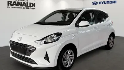 Neu Hyundai i10 Select 46 PS (33 kW) 2025 Atlas white (weiss) Kleinwagen