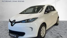 Weiß Gebraucht 2016 Renault Zoe Life Kleinwagen | 5.890 € (Fairer Preis)