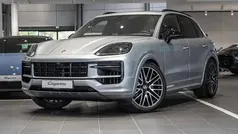 Dolomitsilbermetallic Gebraucht 2025 Porsche Cayenne SUV | 114.900 €
