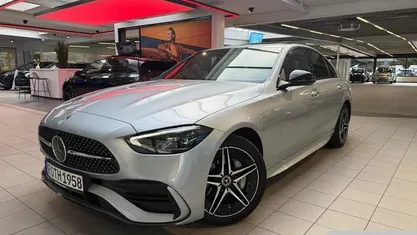Gebraucht Mercedes C300e AMG line 204 PS (150 kW) 2023 Silber Limousine