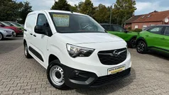 Weiß Gebraucht 2022 Opel Combo Edition Van / Kleinbus | 15.750 € (Fairer Preis)