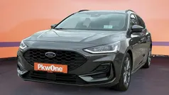 Grau Gebraucht 2024 Ford Focus ST-Line Kombi | 23.190 € (Guter Preis)