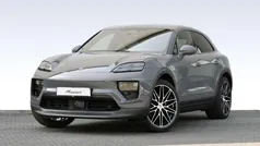 Grau Gebraucht 2025 Porsche Macan SUV | 98.900 € (Fairer Preis)