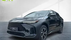 Schwarz Neu 2025 Toyota bZ4X SUV | 36.990 € (Guter Preis)