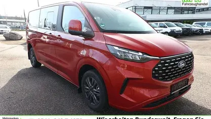 Gebraucht 2025 Ford Tourneo Titanium Van / Kleinbus | 47.475 € (Fairer Preis)