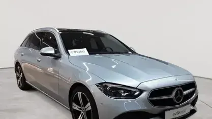 Gebraucht Mercedes C180 Avantgarde 170 PS (125 kW) 2022 Hightechsilber metallic Kombi