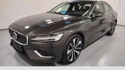 Gebraucht 2022 Volvo S60 Inscription Limousine | 67.120 €