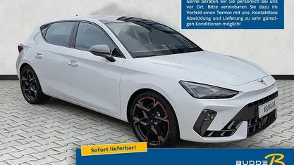 Nevadaweiß metallic Neu 2025 Cupra Leon VZ Limousine | 37.790 € (Guter Preis)