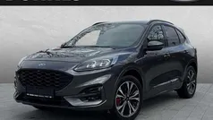 Grau (magneticgrau metallic) Gebraucht 2021 Ford Kuga ST-Line X SUV | 25.690 € (Fairer Preis)