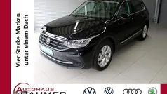 Schwarz Gebraucht 2024 VW Tiguan Move SUV | 28.890 € (Guter Preis)