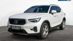 Gebraucht 2023 Volvo XC40 Core SUV | 33.690 € (Fairer Preis)