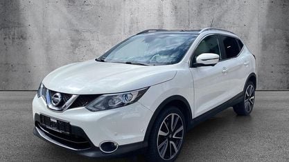 Używany Nissan Qashqai Tekna 116 KM (85 kW) 2016 Biały SUV