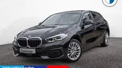 Schwarz Gebraucht 2024 BMW 118 Sport Line Kleinwagen | 28.900 € (Etwas zu teuer)