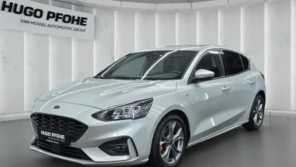 Second-hand Ford Focus ST-Line 150 CP (110 kW) 2022 Argintiu Berlinǎ