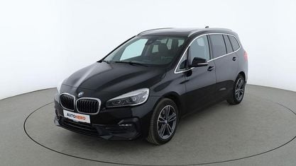 Gebraucht BMW 218 Gran Tourer Sport Line 150 PS (110 kW) 2019 Schwarz Van / Kleinbus