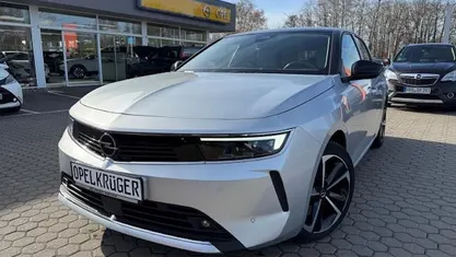 Gebraucht Opel Astra Business Elegance 181 PS (133 kW) 2022 Aluminium silb/kristall silb Limousine