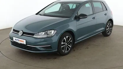 Gebraucht VW Golf VII IQ Drive 116 PS (85 kW) 2019 Blau Limousine