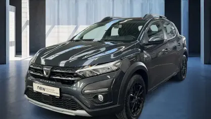 Gebraucht Dacia Sandero Comfort 91 PS (66 kW) 2022 Grau Limousine