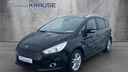 Käytetty Ford S-MAX Business Edition 160 HP (117 kW) 2018 Musta Tila-auto