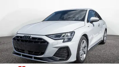 Gebraucht Audi A3 Business 150 PS (110 kW) 2025 Gletscherweiß metallic Limousine