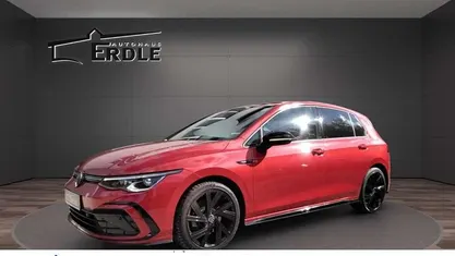 Rot Gebraucht 2023 VW Golf VIII Style Limousine | 24.490 € (Guter Preis)