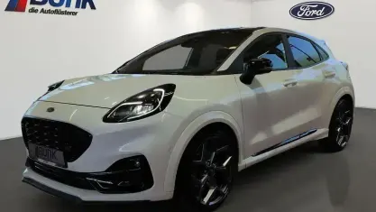 Gebraucht Ford Puma ST 200 PS (147 kW) 2023 Frozen white  (pn3gz) SUV