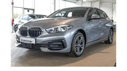 Gebraucht BMW 118 Sport Line 136 PS (100 kW) 2022 Grau Kleinwagen