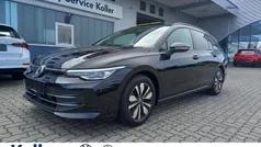 Grün Gebraucht 2024 VW Golf VIII Goal Kombi | 27.570 € (Superpreis)
