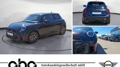 Gebraucht Mini John Cooper Works 231 PS (169 kW) 2025 Schwarz Kleinwagen