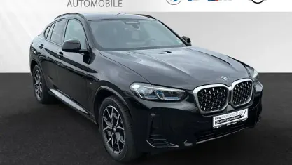 Gebraucht BMW X4 Performance 286 PS (210 kW) 2025 Saphirschwarz metallic SUV