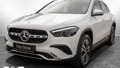 Unilack polarweiß Gebraucht 2024 Mercedes GLA200 Progressive SUV | 37.377 € (Superpreis)