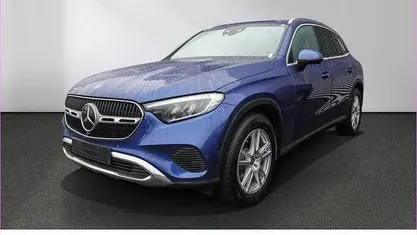 Gebraucht Mercedes GLC220 Avantgarde 197 PS (144 kW) 2023 SUV