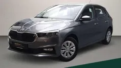 Grau Gebraucht 2024 Skoda Fabia Essence Kleinwagen | 17.590 € (Fairer Preis)