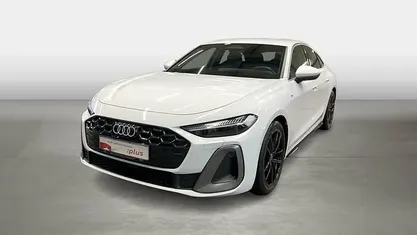 Weiß Gebraucht 2025 Audi A5 Sport Coupé | 50.820 € (Superpreis)