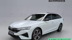 Gebraucht 2025 Skoda Octavia RS Kombi | 42.790 € (Fairer Preis)