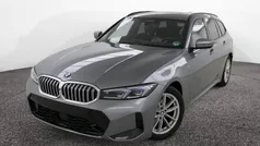 Skyscraper grau Gebraucht 2024 BMW 320 M Sport Kombi | 40.950 € (Fairer Preis)