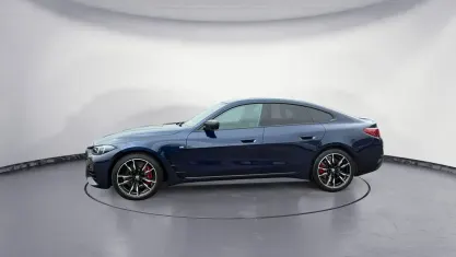 Gebraucht BMW M440 M Sport 374 PS (275 kW) 2025 Blau Limousine