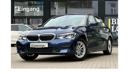 Gebraucht BMW 320 184 PS (135 kW) 2020 Blau Limousine