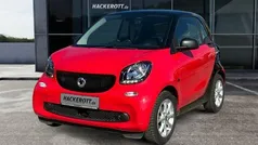 Rot Gebraucht 2018 Smart ForTwo Electric Drive Passion Coupé | 7.980 € (Fairer Preis)