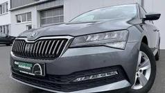 Grau Gebraucht 2022 Skoda Superb Ambition Kombi | 19.860 € (Fairer Preis)