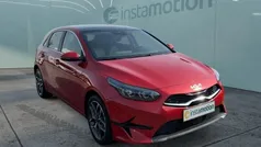 Rot Gebraucht 2023 Kia Ceed Spirit Limousine | 24.179 € (Fairer Preis)